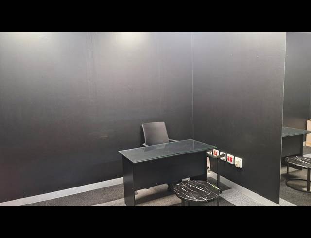 1,880M² RETAIL TO LET IN BRAAMFONTEIN
