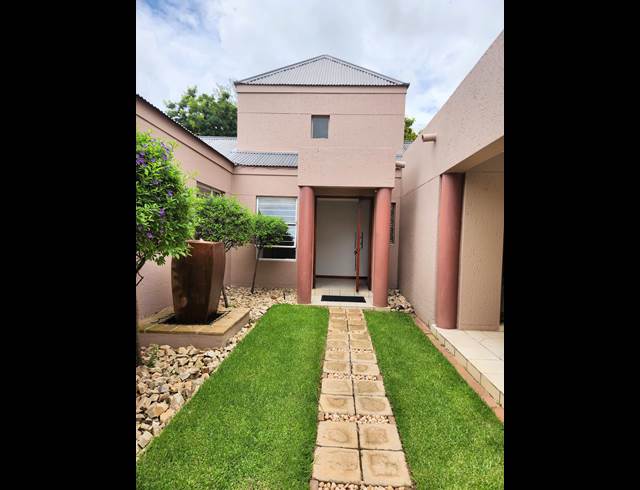 3 bed property to rent in MAGALIESSIG