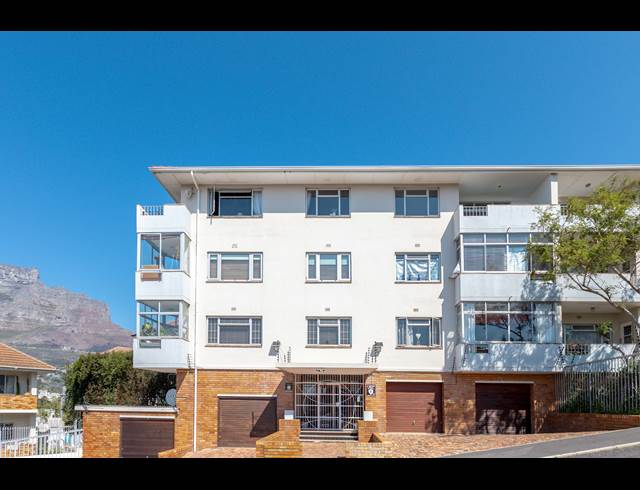 2 BEDROOM APARTMENT TO LET IN TAMBOERSKLOOF
