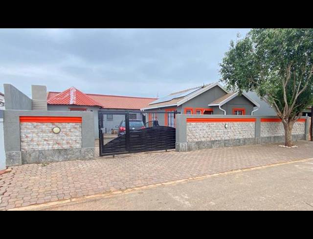 2 BEDROOM PROPERTY TO RENT IN PROTEA GLEN