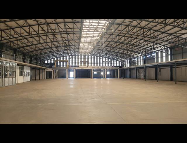 5,132M² WAREHOUSE TO LET IN PAARDEN EILAND