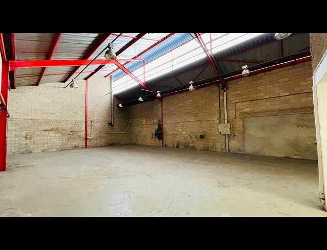 291M² WAREHOUSE TO LET IN ROBERTVILLE