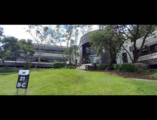 432M² OFFICE TO LET IN WOODMEAD
