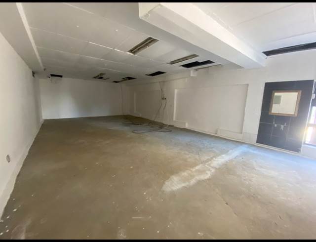 149M² RETAIL TO LET IN PARKLANDS