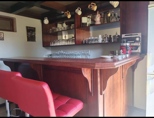 1 BEDROOM RETIREMENT UNIT TO LET IN EDEN GLEN