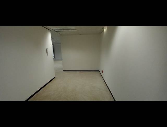 249M² OFFICE TO LET IN BRYANSTON