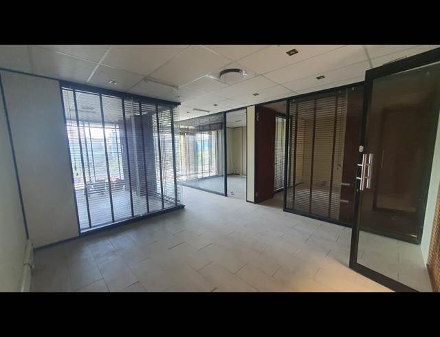 99M² OFFICE TO LET IN UMHLANGA RIDGE