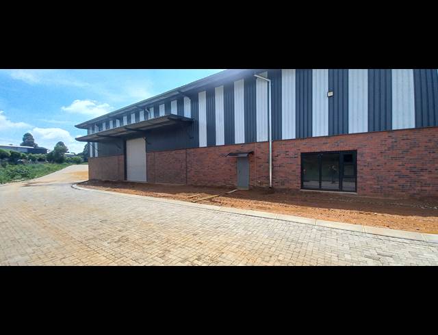 548M² WORKSHOP TO LET IN LASER PARK