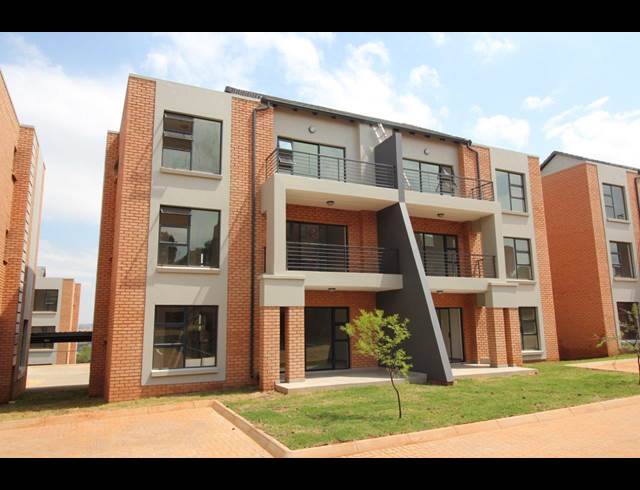 2 BEDROOM PROPERTY TO RENT IN OLYMPUS AH