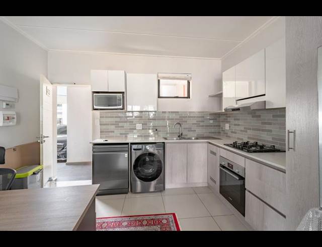 1 BEDROOM PROPERTY TO RENT IN BRYANSTON