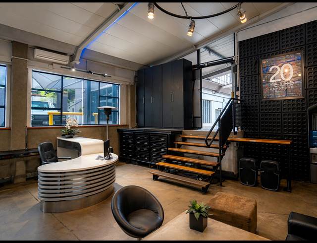 248M² OFFICE TO LET IN BRAAMFONTEIN WERF