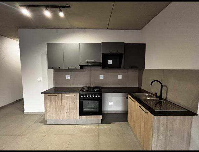 1 BEDROOM APARTMENT TO LET IN RIVONIA
