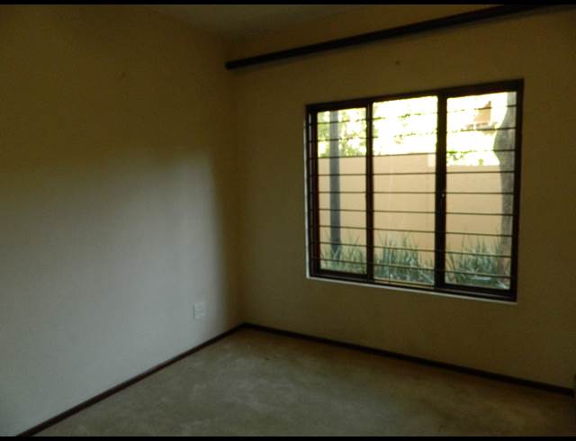 2 bed property to rent in DOUGLASDALE