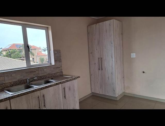2 BEDROOM PROPERTY TO RENT IN UMKOMAAS