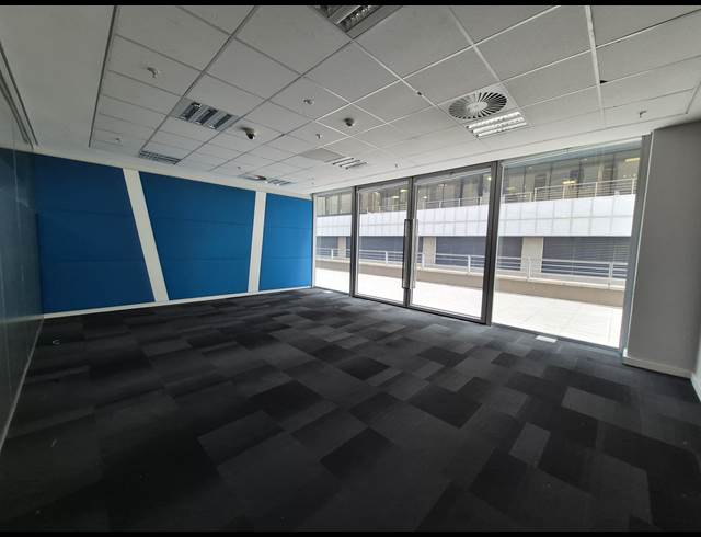 1,093M² OFFICE TO LET IN SANDTON CENTRAL