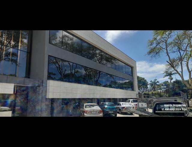 238.70M² OFFICE TO LET IN WESTVILLE