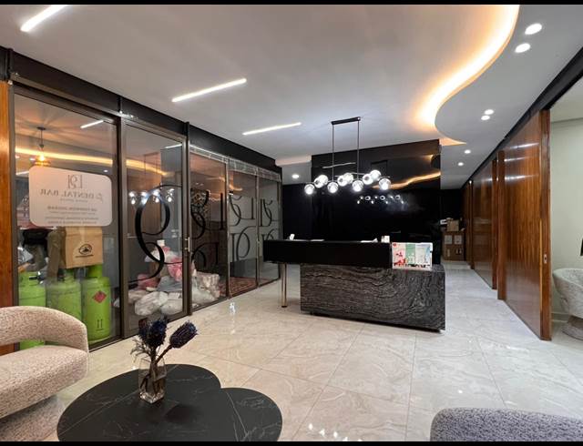 300M² BUSINESS CENTRE TO LET IN MORNINGSIDE