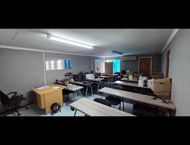 687M² WAREHOUSE TO LET IN NELSPRUIT INDUSTRIAL