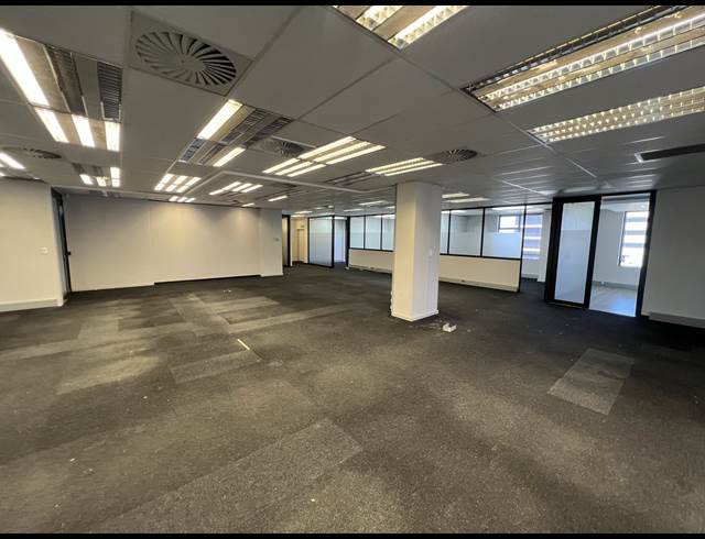392M² OFFICE TO LET IN UMHLANGA RIDGE