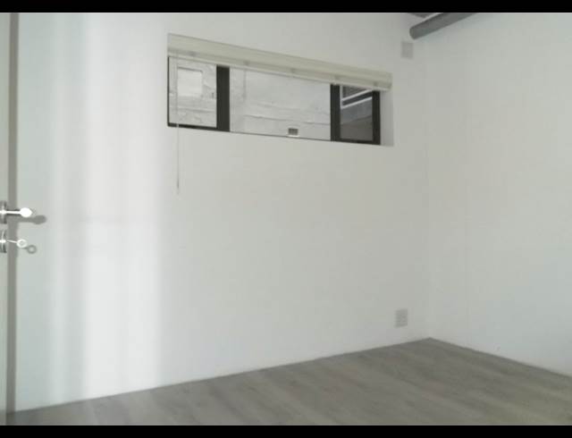 2 bed property to rent in OBSERVATORY