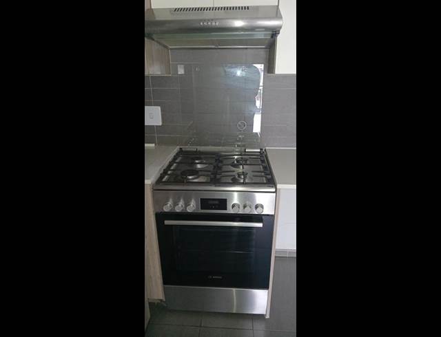 1 BEDROOM PROPERTY TO RENT IN MENLO PARK