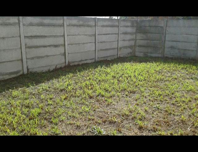 2 BEDROOM PROPERTY TO RENT IN PEERLESS PARK