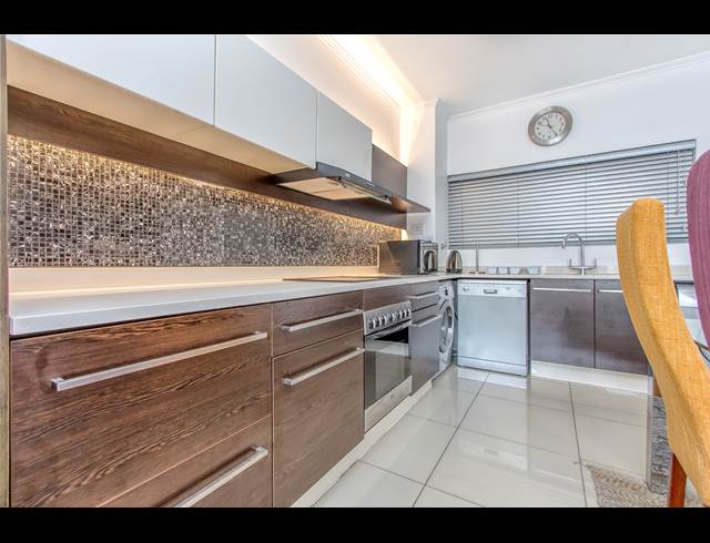 2 BEDROOM APARTMENT TO LET IN MORNINGSIDE