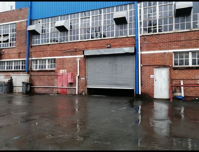 675M² WAREHOUSE TO LET IN NEW GERMANY