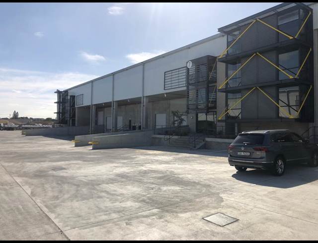 6,559M² WAREHOUSE TO LET IN BELLVILLE SOUTH