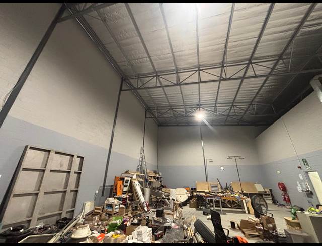 428M² WAREHOUSE TO LET IN KRAAIFONTEIN INDUSTRIA
