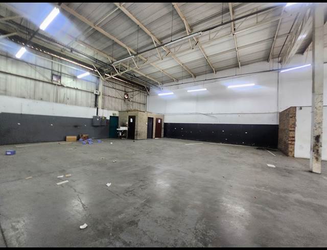 491M² WAREHOUSE TO LET IN ALLANDALE