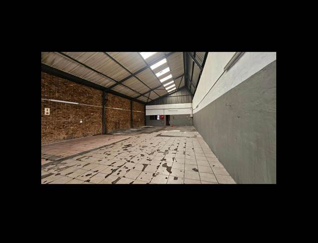 400M² WAREHOUSE TO LET IN PRETORIA WEST