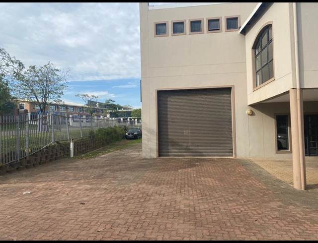 351M² MINI FACTORY TO LET IN SHAKAS HEAD