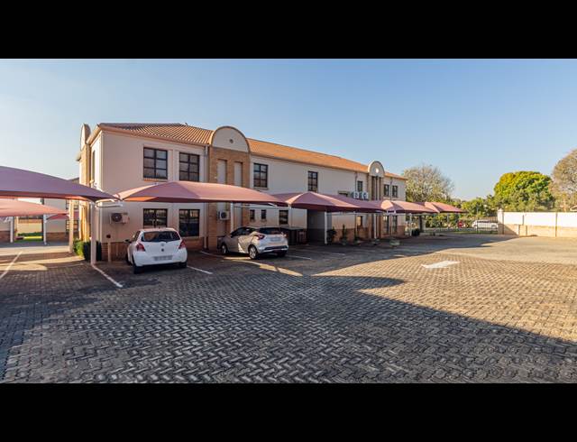 127M² OFFICE TO LET IN ROBINDALE