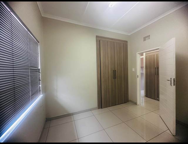 350M² OFFICE TO LET IN PARKDENE