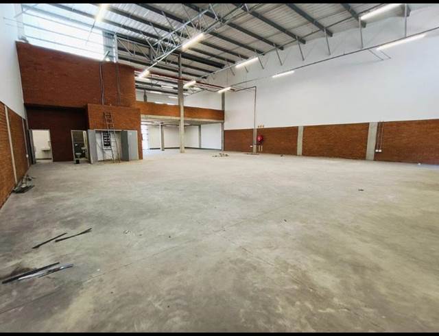 INDUSTRIAL PROPERTY TO RENT IN LONGLAKE