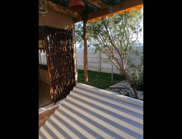 2 bed property to rent in WORCESTER WEST