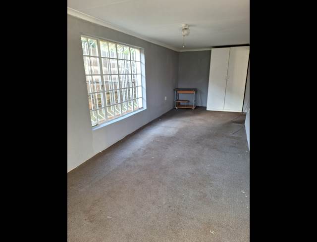 1 bed property to rent in PRIMROSE