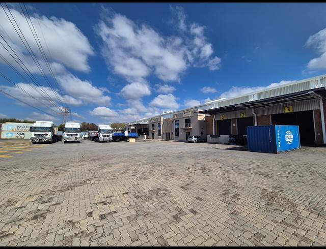 2,494M² WAREHOUSE TO LET IN GOSFORTH PARK
