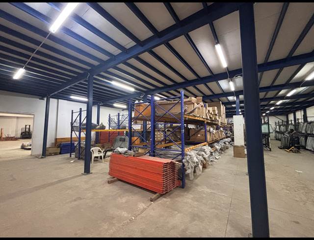 734M² WAREHOUSE TO LET IN RIVERHORSE VALLEY