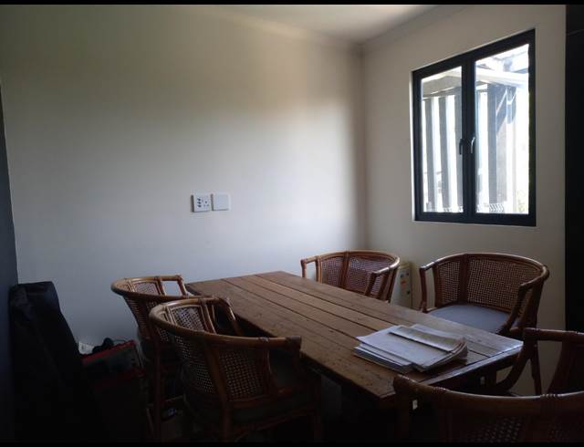 45M² OFFICE RENTED IN SALT ROCK