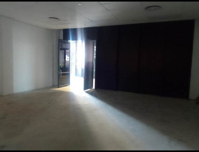 77M² RETAIL TO LET IN UMHLANGA RIDGE