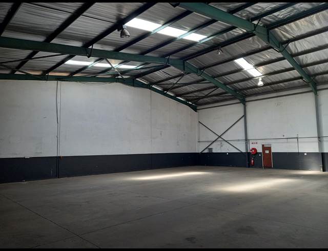 612M² WAREHOUSE TO LET IN POMONA