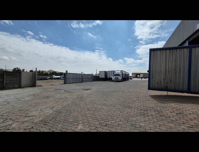 1,500M² FACTORY TO LET IN MOREHILL