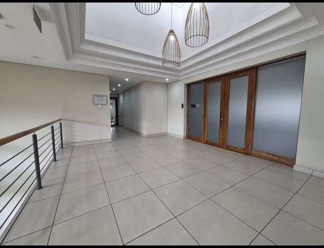 377M² OFFICE TO LET IN SANDTON CENTRAL
