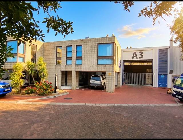 759.30M² WAREHOUSE TO LET IN BELLVILLE SOUTH INDUSTRIA