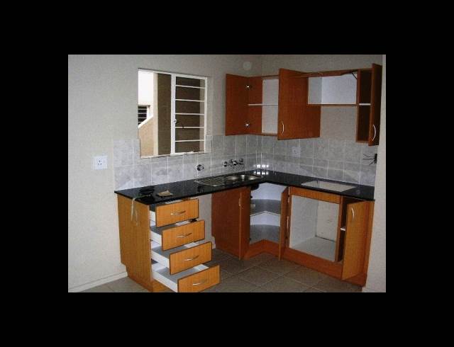 1 bed property to rent in KLIPPOORTJE