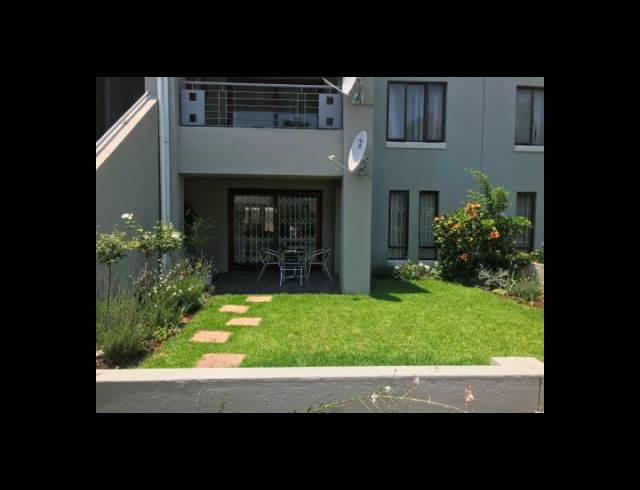 2 bed property to rent in GREENSIDE