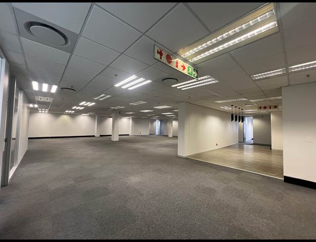 712M² OFFICE TO LET IN ROSEBANK