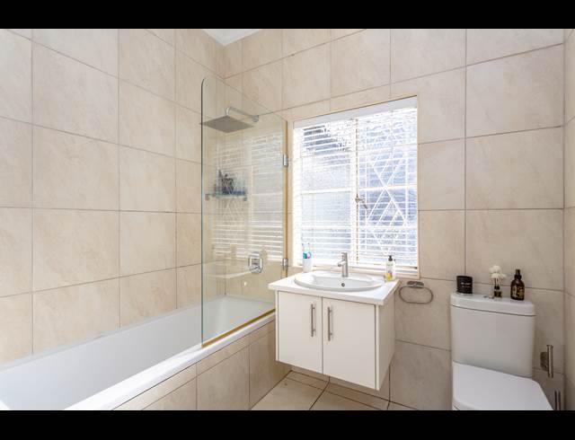 3 BEDROOM FREESTANDING RENTED IN WYNBERG UPPER